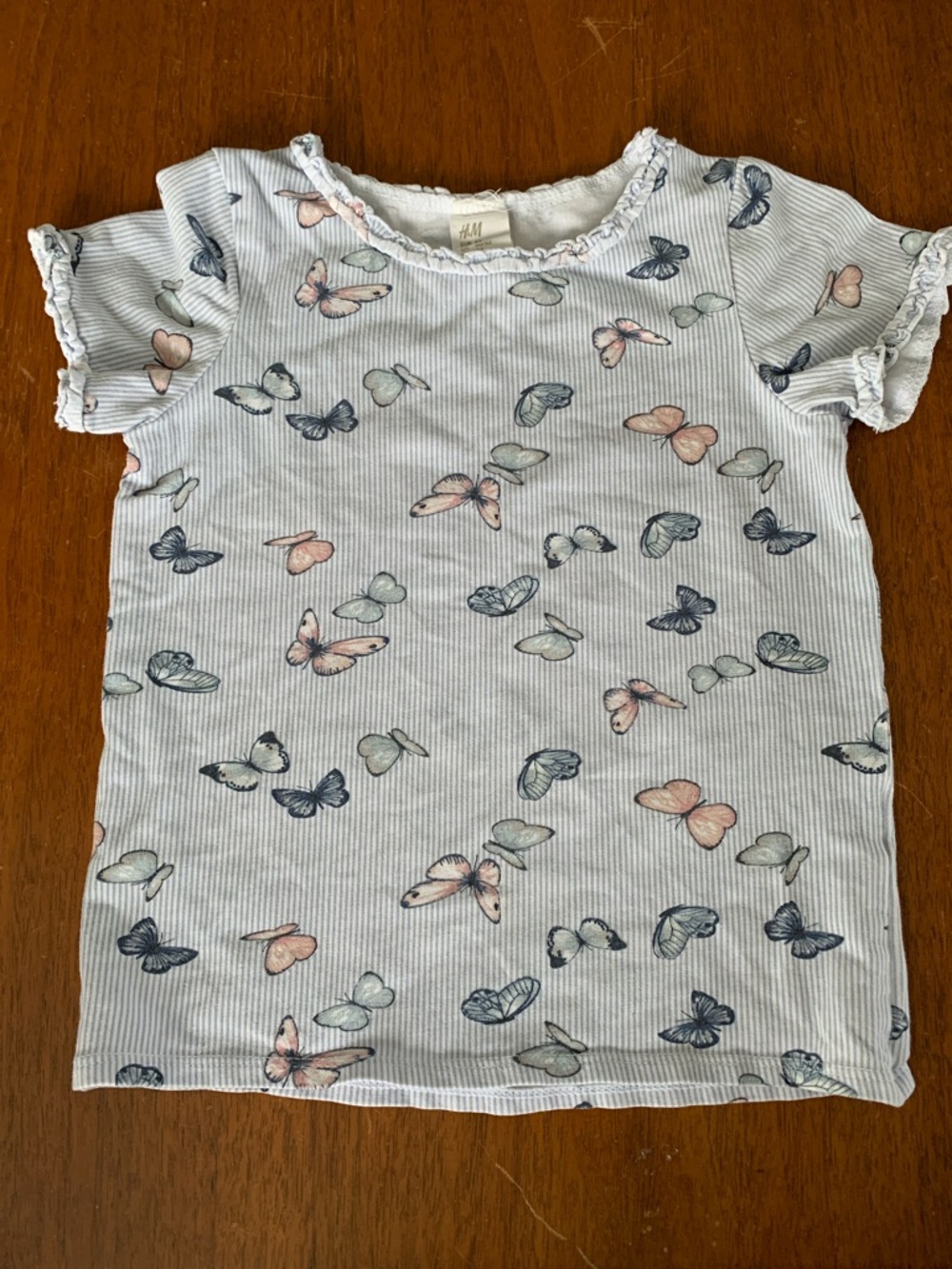 🍓3/$10 H&M Light Blue Butterfly Print Short Sleeve Tee size 18-24m